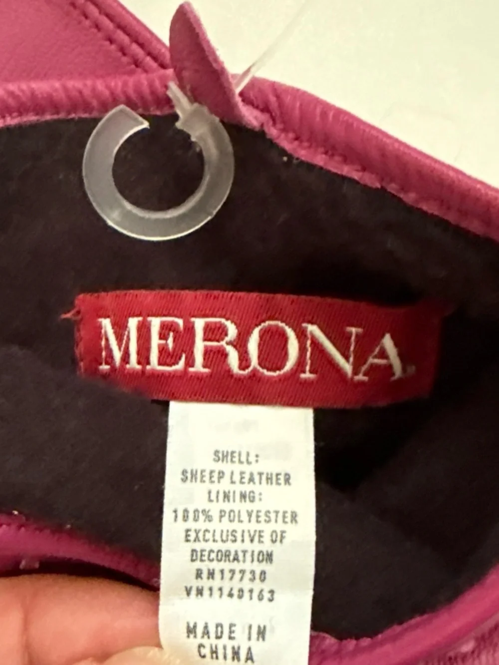 Soft Sheep Leather Gloves Stitch Detail Fuchsia Size S/M Merona fleece lined